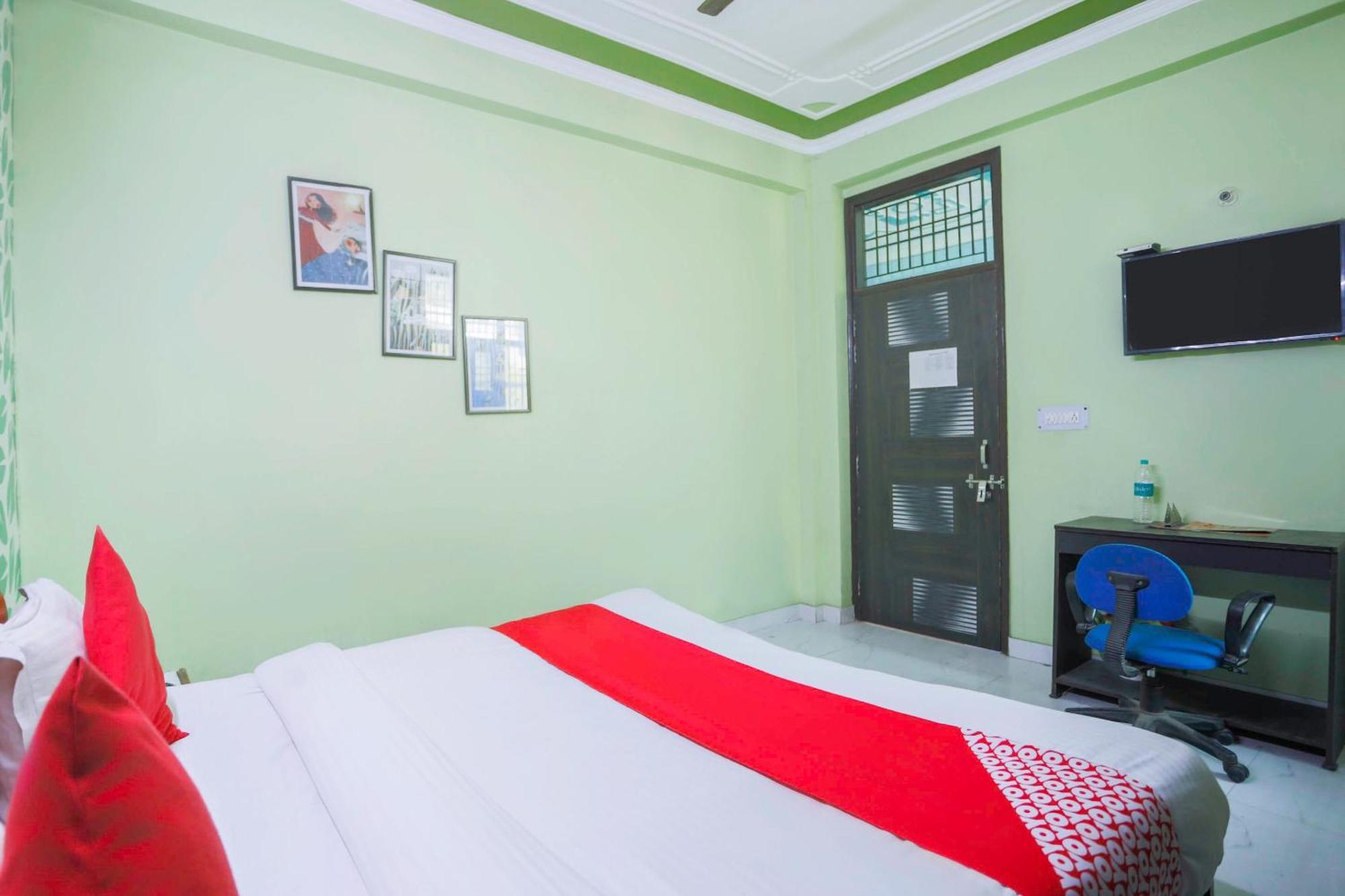 OYO 28604 Akki Residency Hotel Indirapuram Buitenkant foto