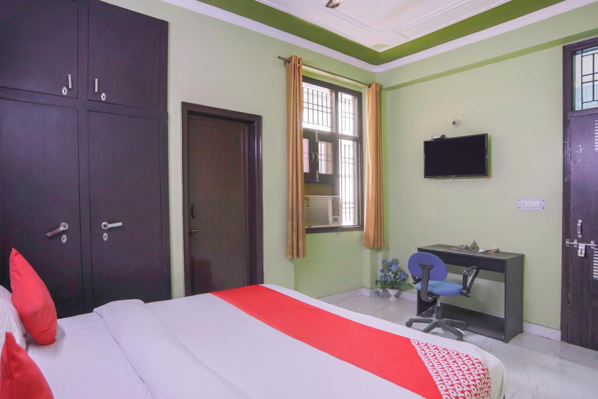 OYO 28604 Akki Residency Hotel Indirapuram Buitenkant foto